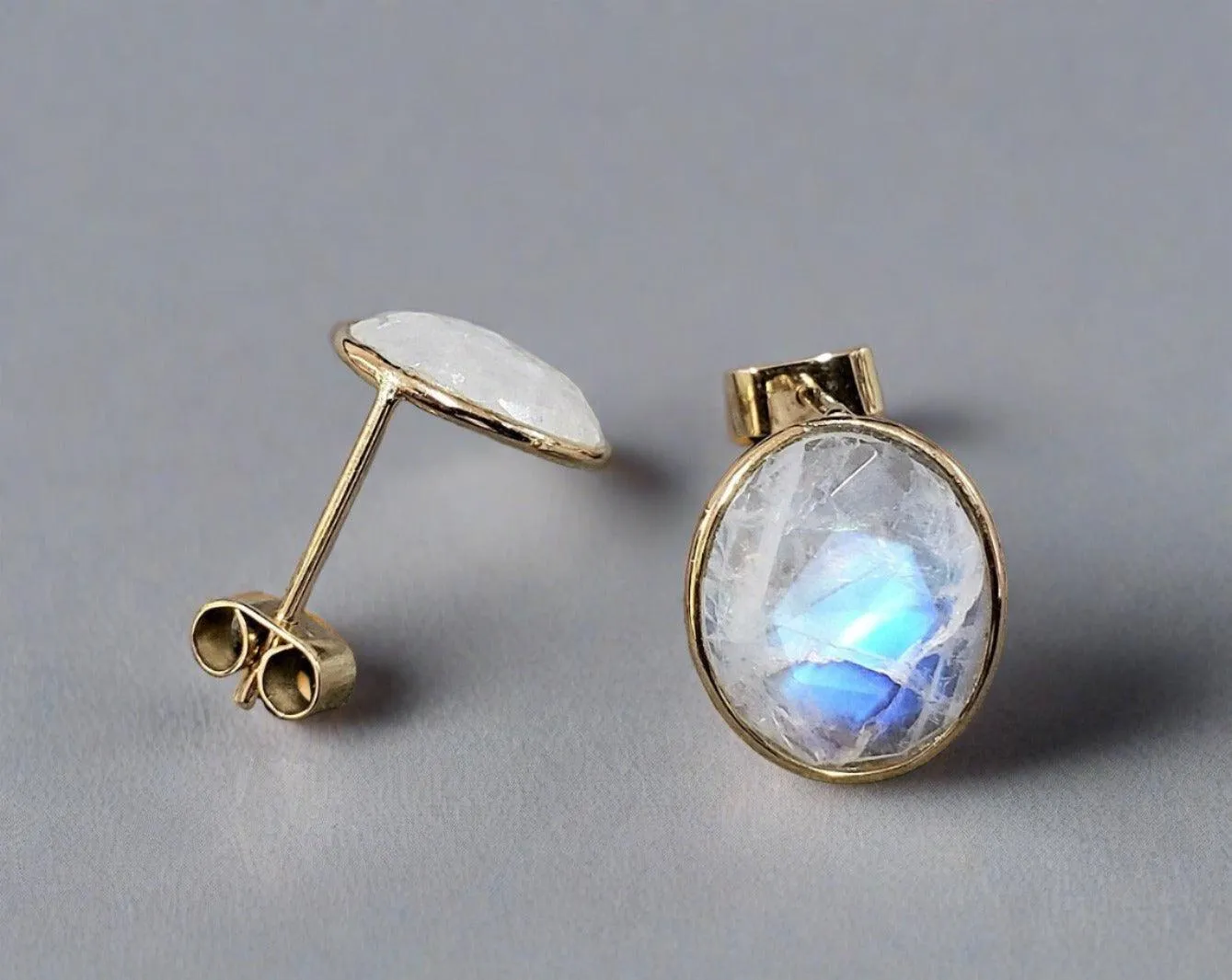 14k Gold Oval Rainbow Moonstone Studs Earrings