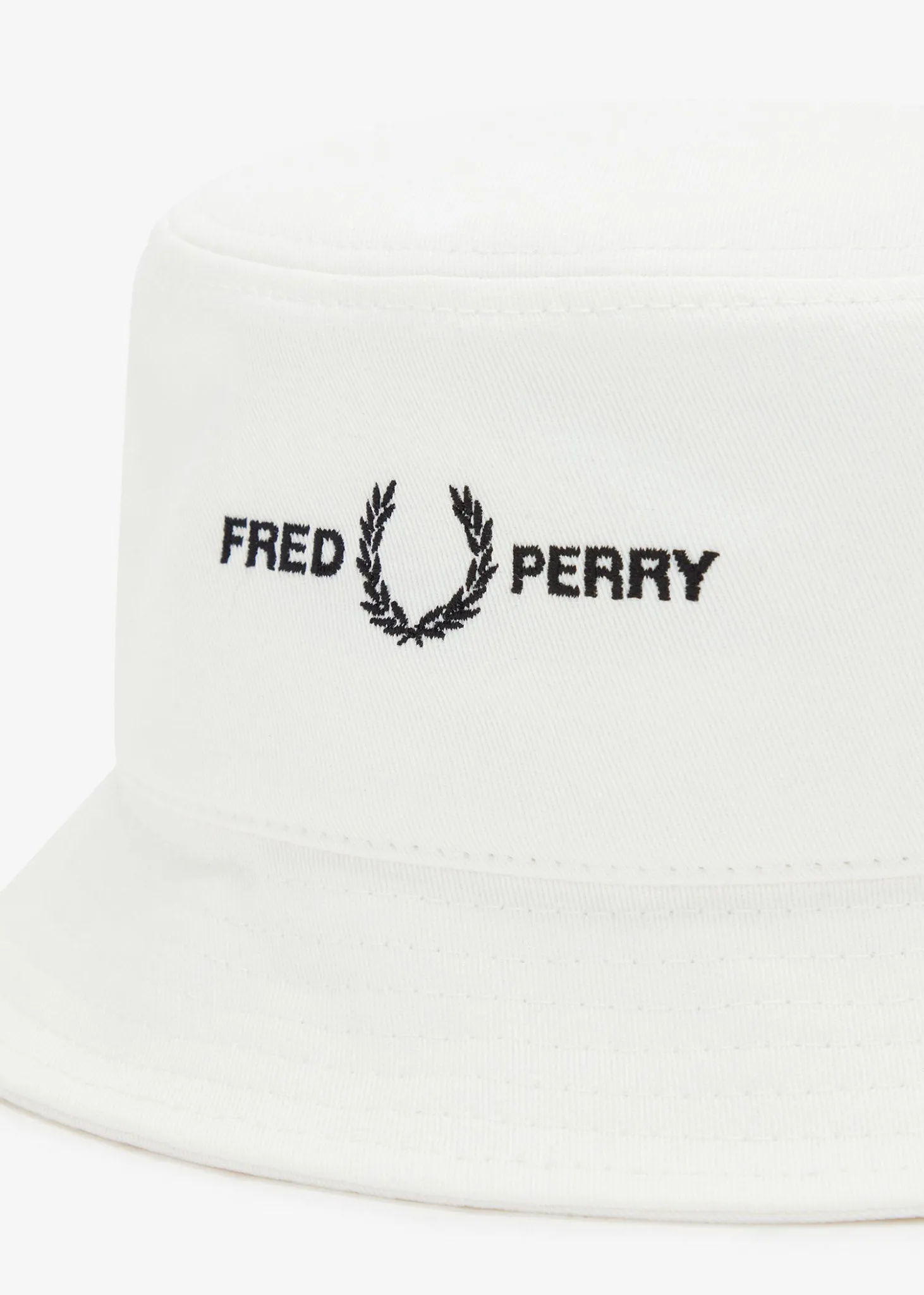 Branded twill bucket hat - snow white