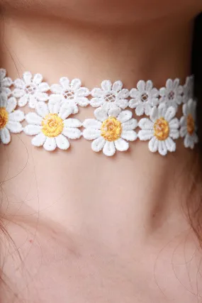 Double Daisy Lace Choker