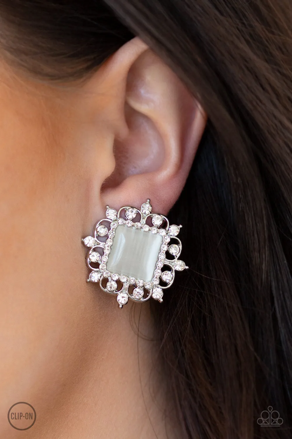 Earrings Get Rich Quick - White Clip On R3