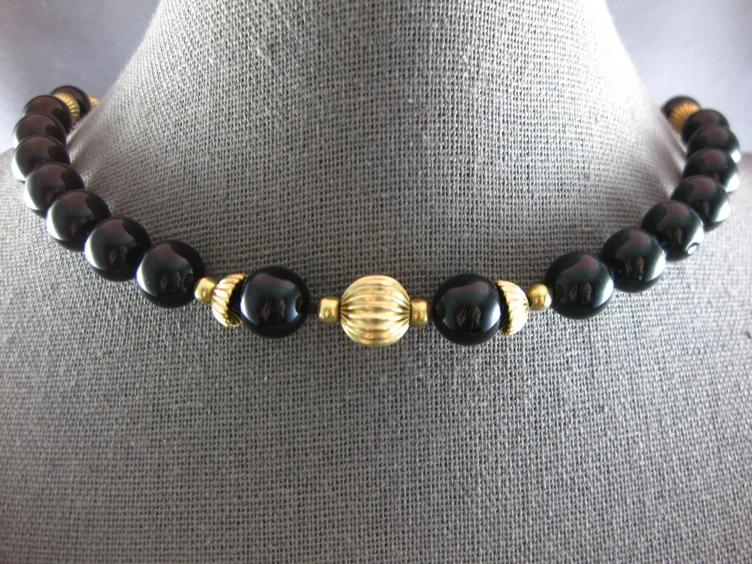 ESTATE EXTRA LONG & LARGE AAA ONYX 14KT YELLOW GOLD 3D BEAD NECKLACE #27195