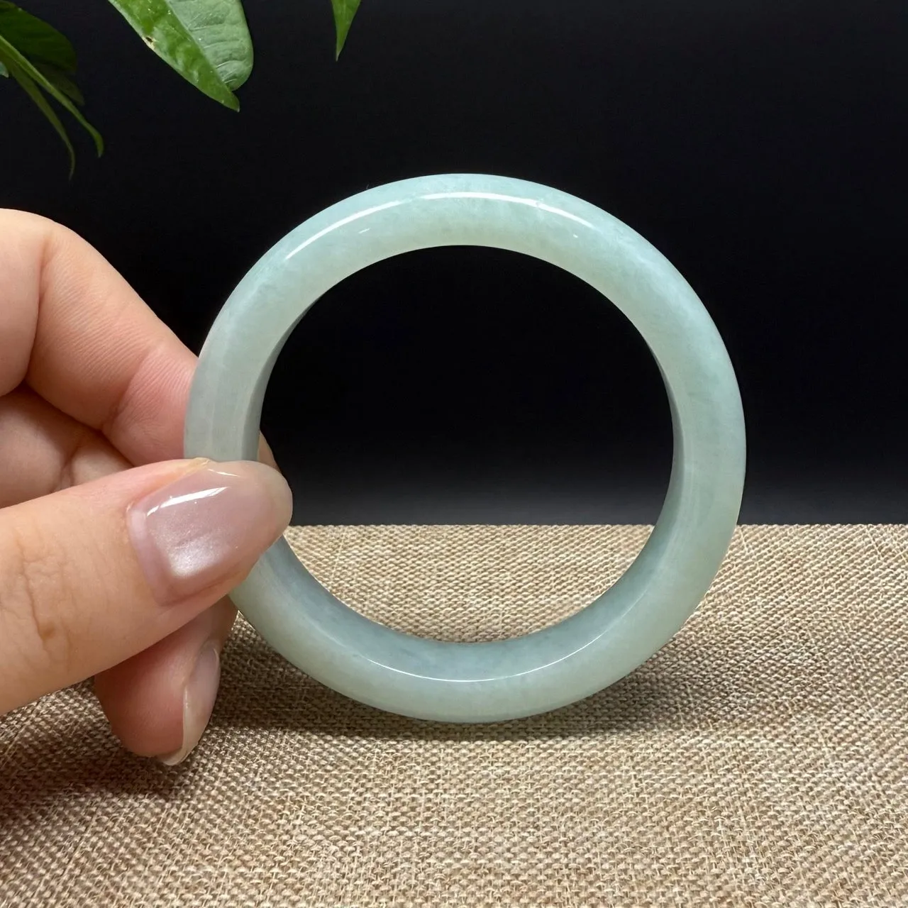 Genuine Burmese Green Jade Jadeite Bangle Bracelet ( 50.7mm )