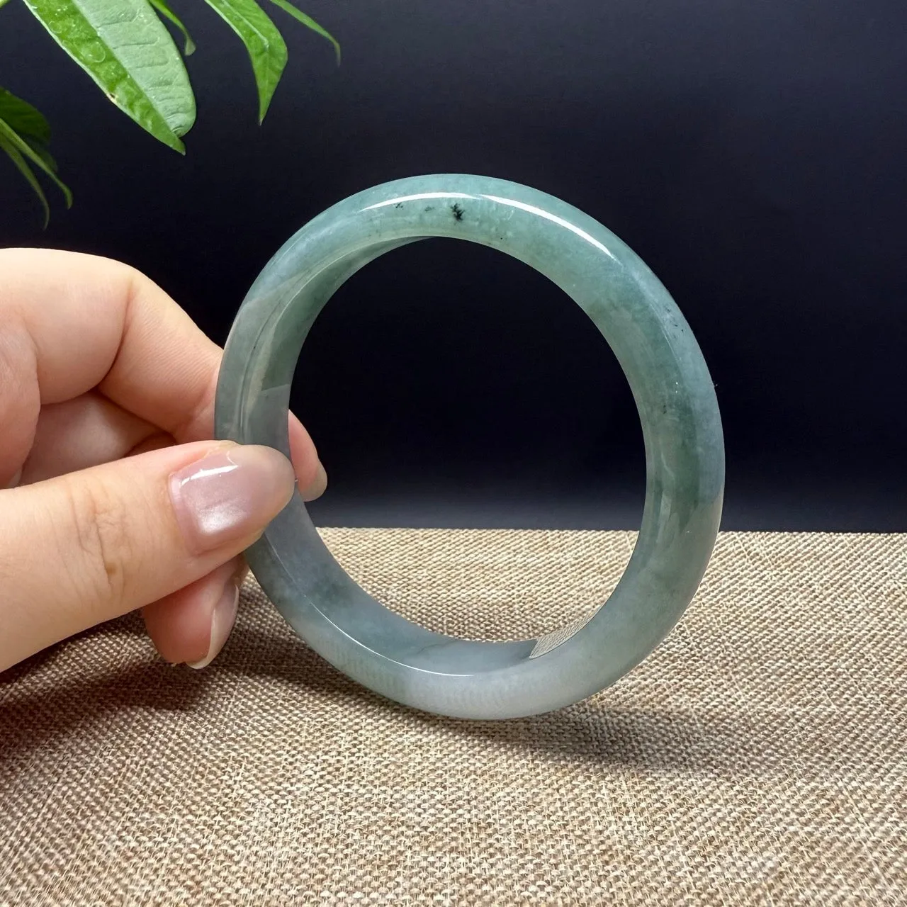 Genuine Burmese Oil Green Jade Jadeite Bangle Bracelet ( 57.5mm )