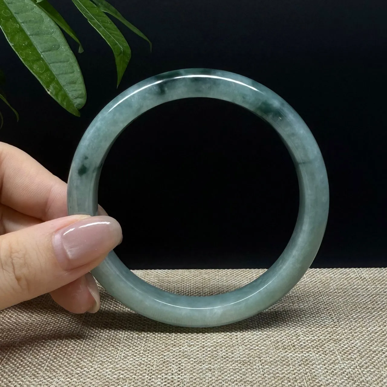 Genuine Burmese Oil Green Jade Jadeite Bangle Bracelet ( 63.5mm )