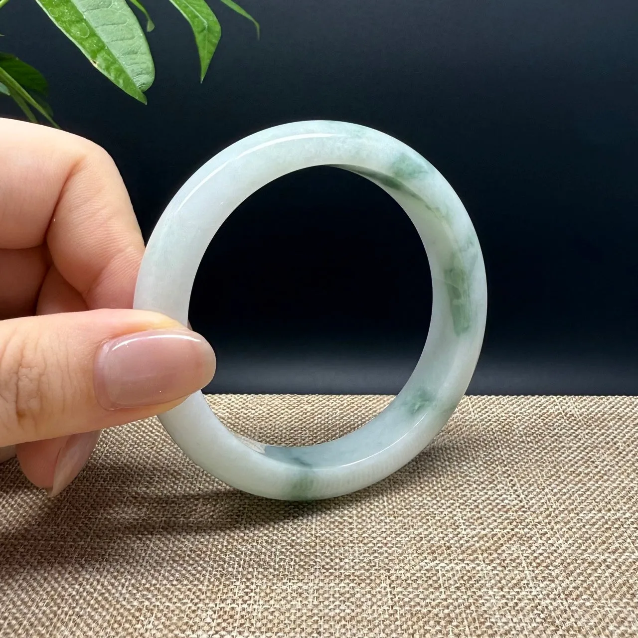 Genuine Burmese White Green Jade Jadeite Bangle Bracelet ( 55.6mm )