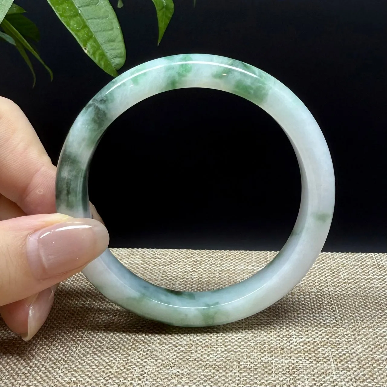 Genuine Burmese White Green Jade Jadeite Bangle Bracelet ( 56.9mm )