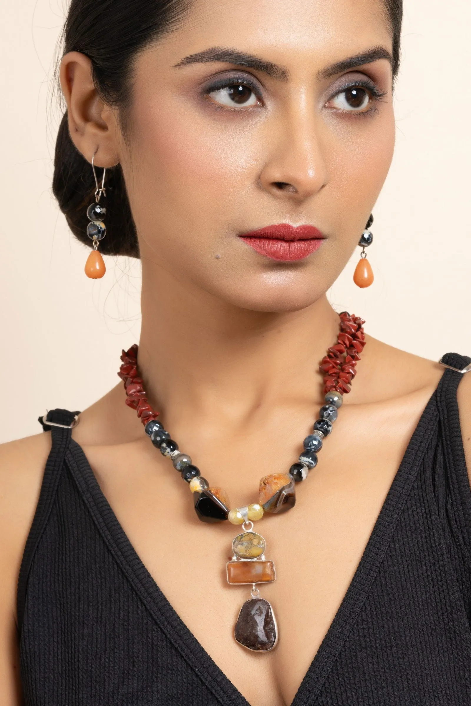 Handmade Black Brown Semi-Precious Stone Jewelry Set with Agate Onyx Chips Necklace and Earrings