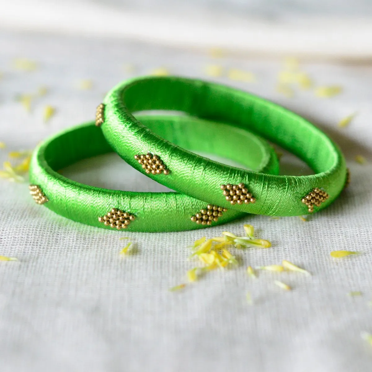 Handmade Garden Green Silk Thread Choker Set