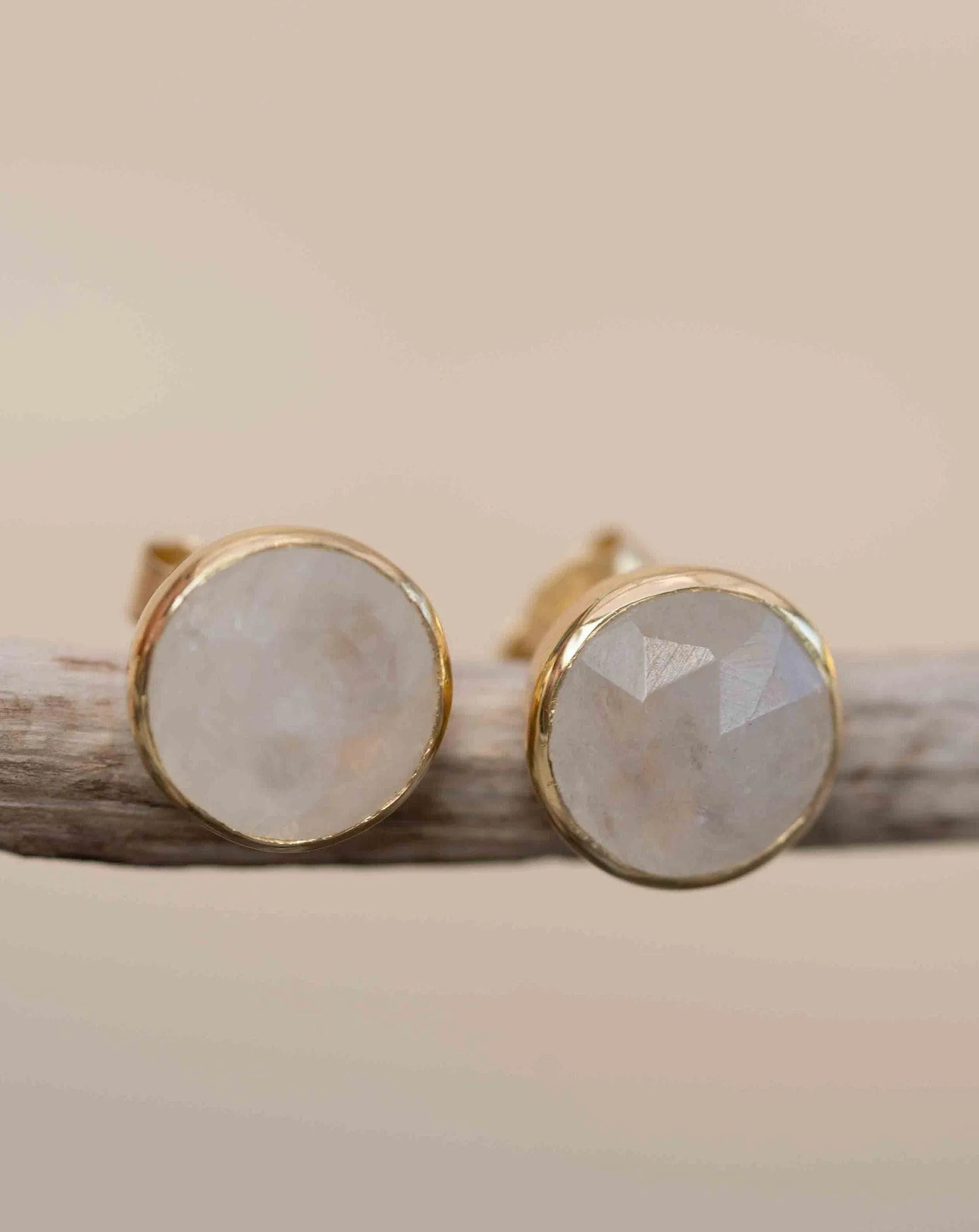 Jamy Earrings ~ Moonstone ~ 18k Gold Plated ~ ME176