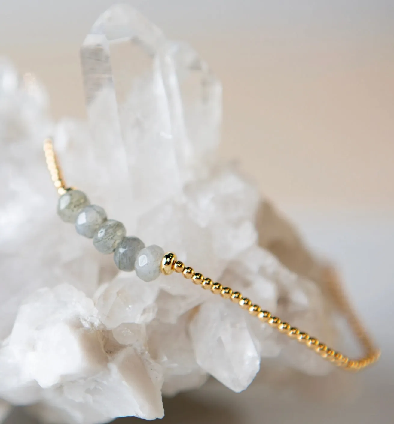 Lenny & Eva Lily Stretch Bracelet - Labradorite