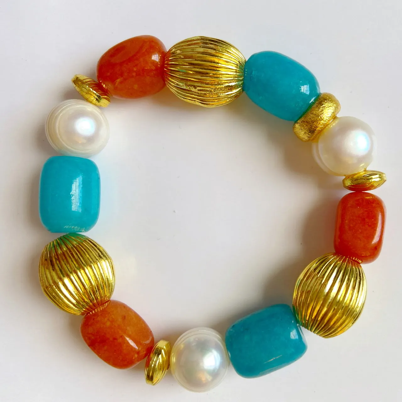 Orange Carnelian and Sea Blue Jade Gemstones Gold Beaded Bracelet