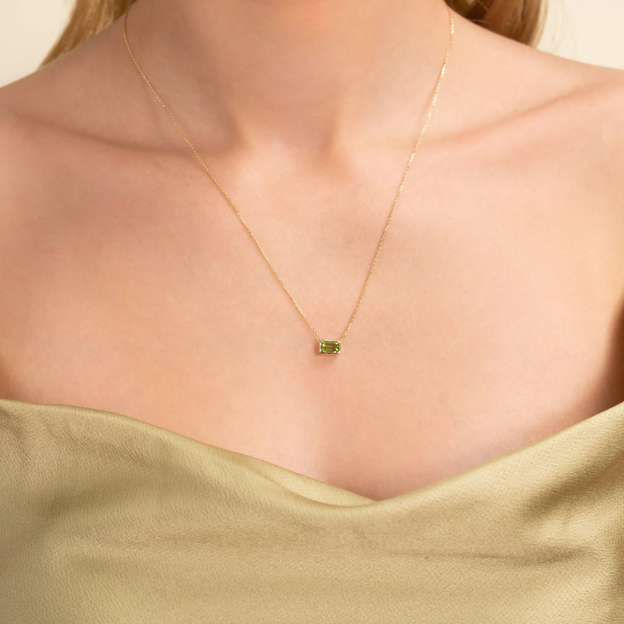 Peridot Necklace, Luisa