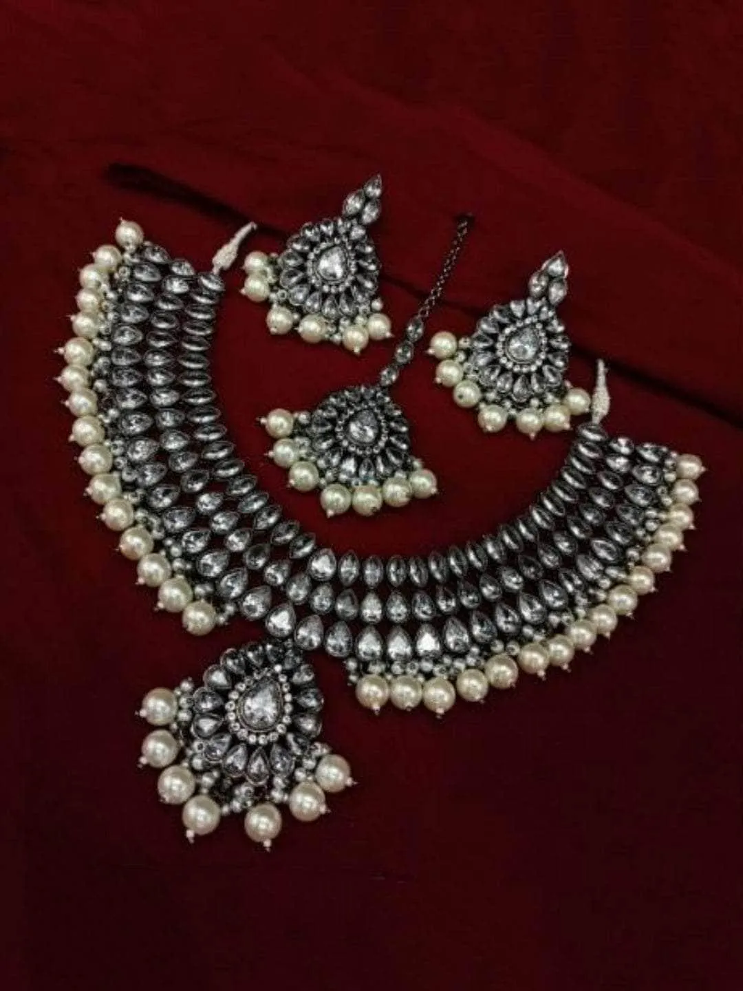 Rodium Drip Pendant Kundan Necklace Earring And Teeka Set