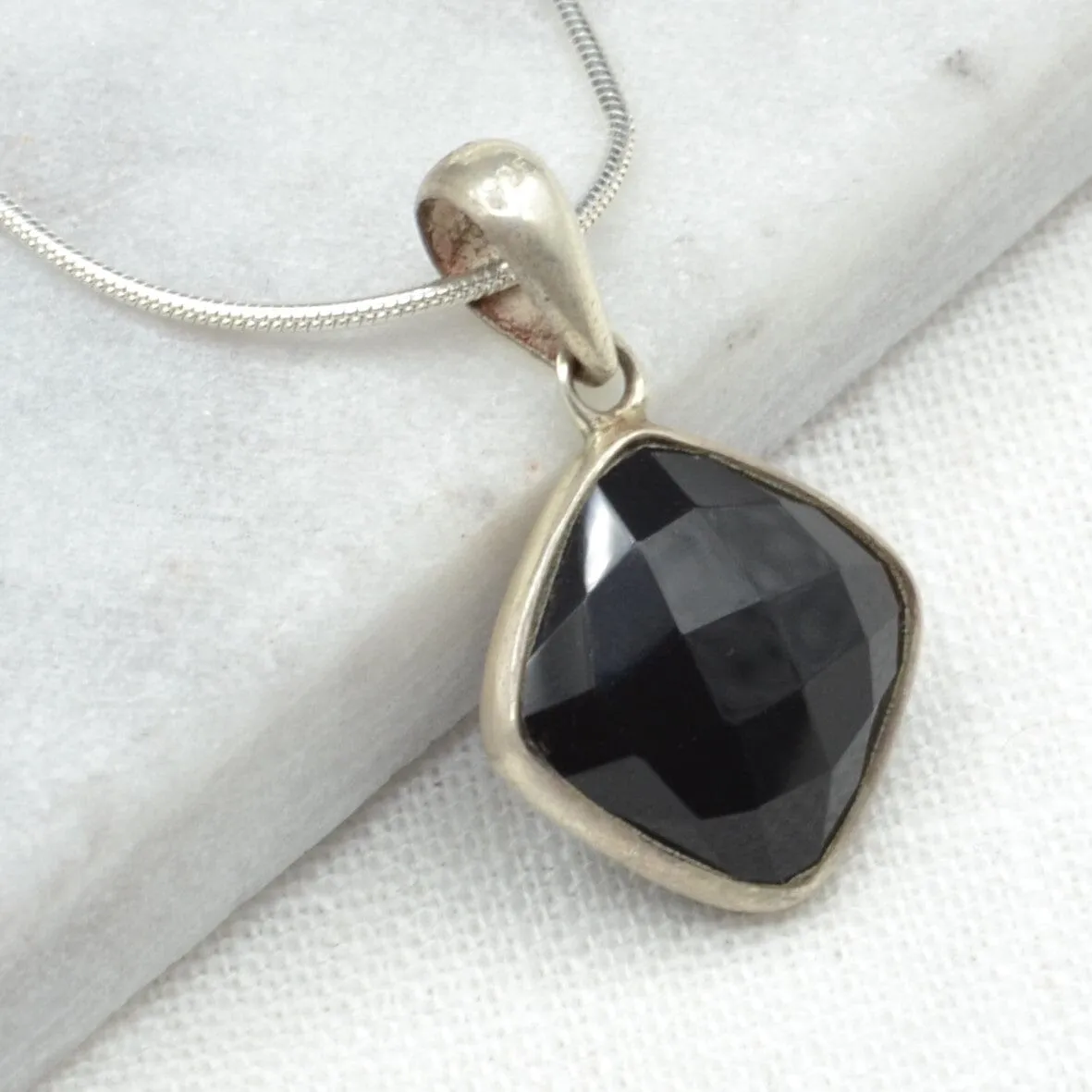 Simply Onyx Silver Necklace