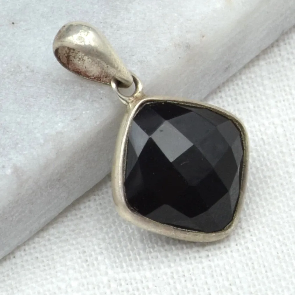 Simply Onyx Silver Necklace