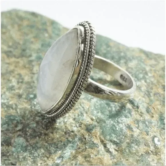 Sterling Silver Natural Moonstone Ring