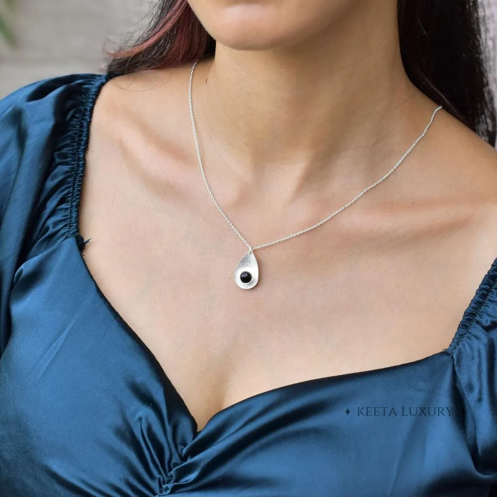 Subtle Elegance - Black Onyx Necklace