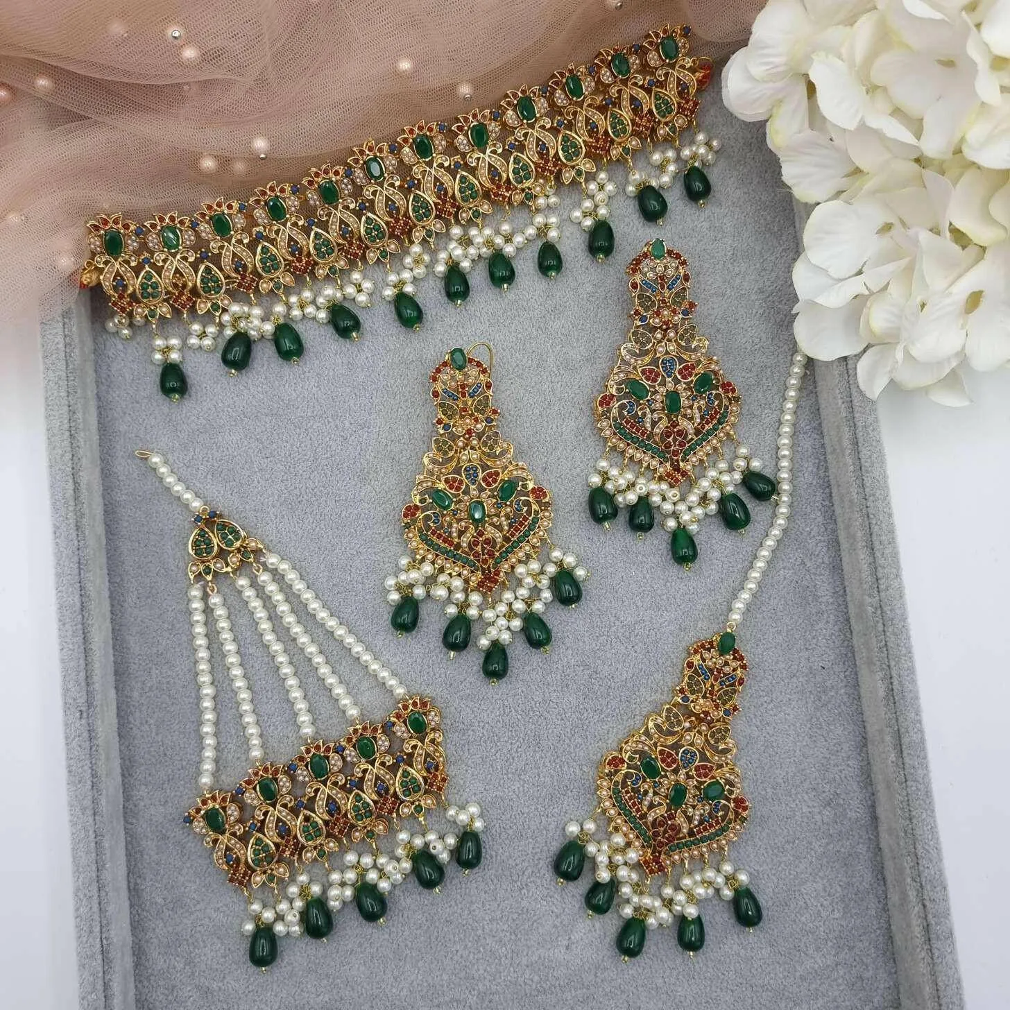 Tasneem Jadau Bridal Set