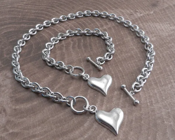 Teardrop Toggle Choker with Sideways Heart