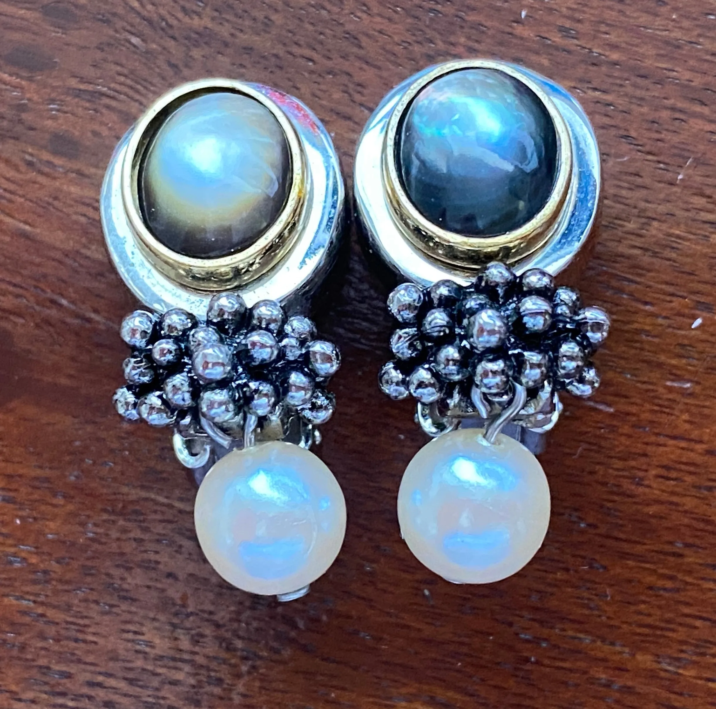 Vintage Gold Silver Tone Moonstone Faux Pearl Clip on Earrings